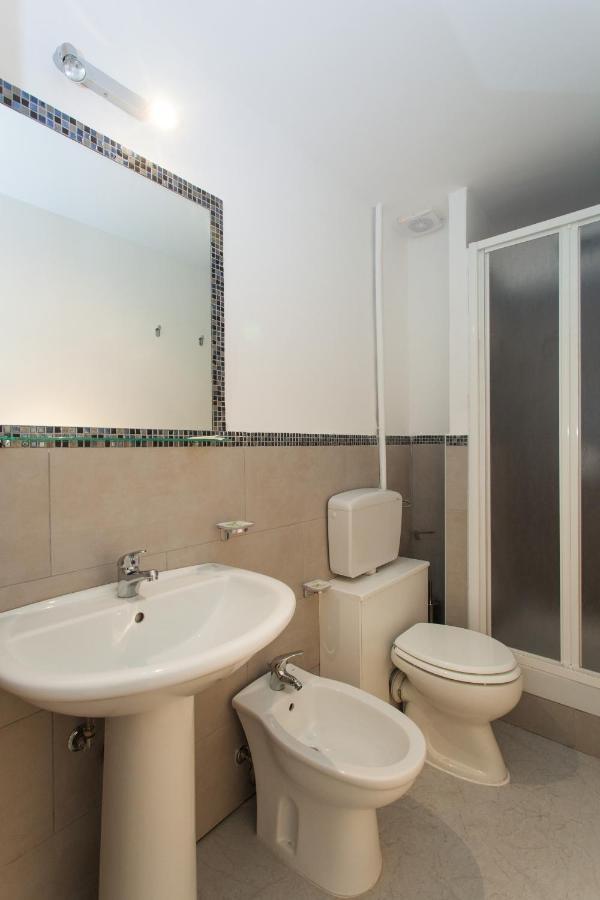 Abas Centro Storico B&B ปาแลร์โม ภายนอก รูปภาพ