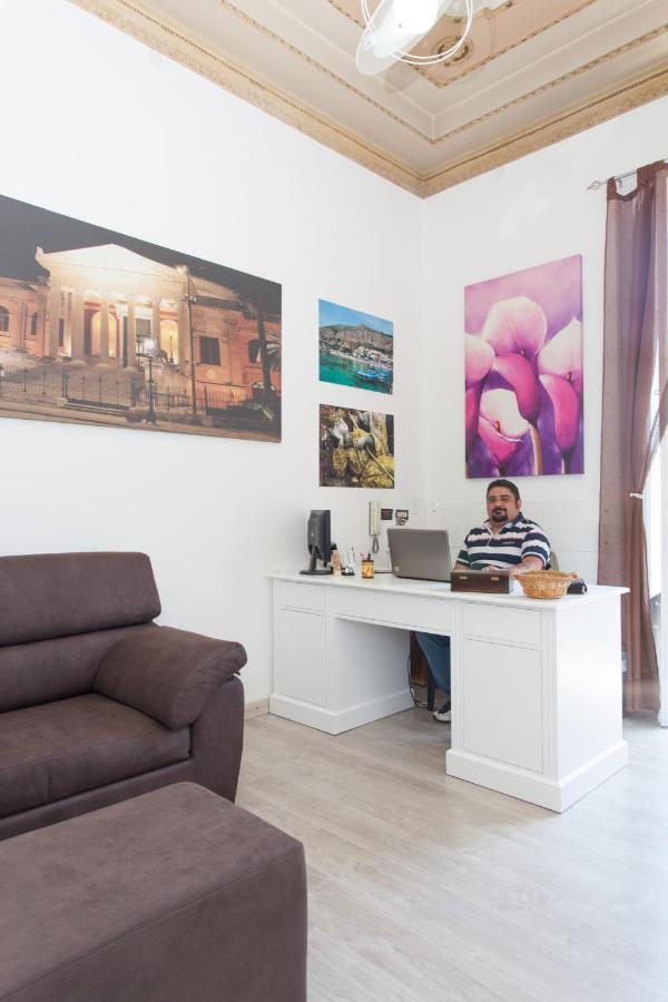 Abas Centro Storico B&B ปาแลร์โม ภายนอก รูปภาพ