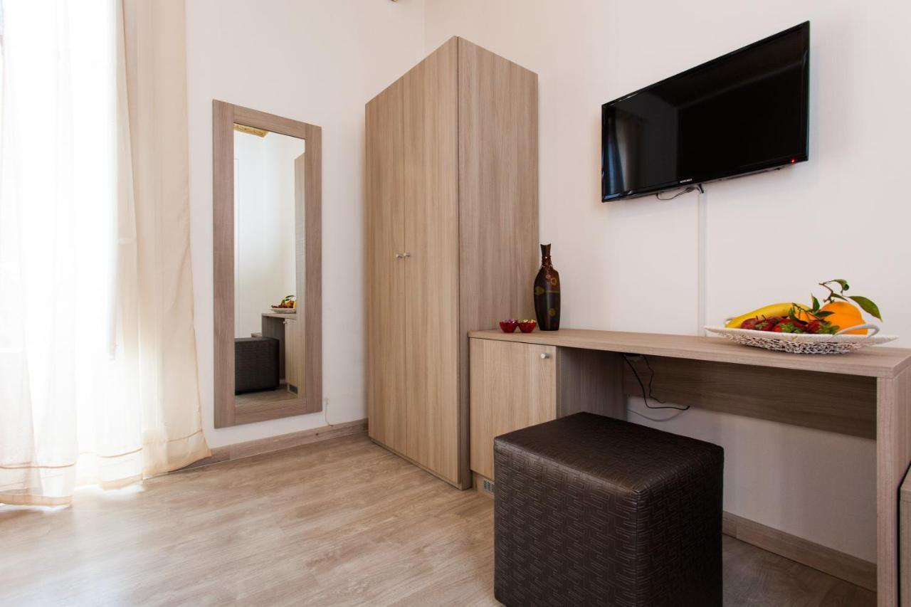 Abas Centro Storico B&B ปาแลร์โม ภายนอก รูปภาพ
