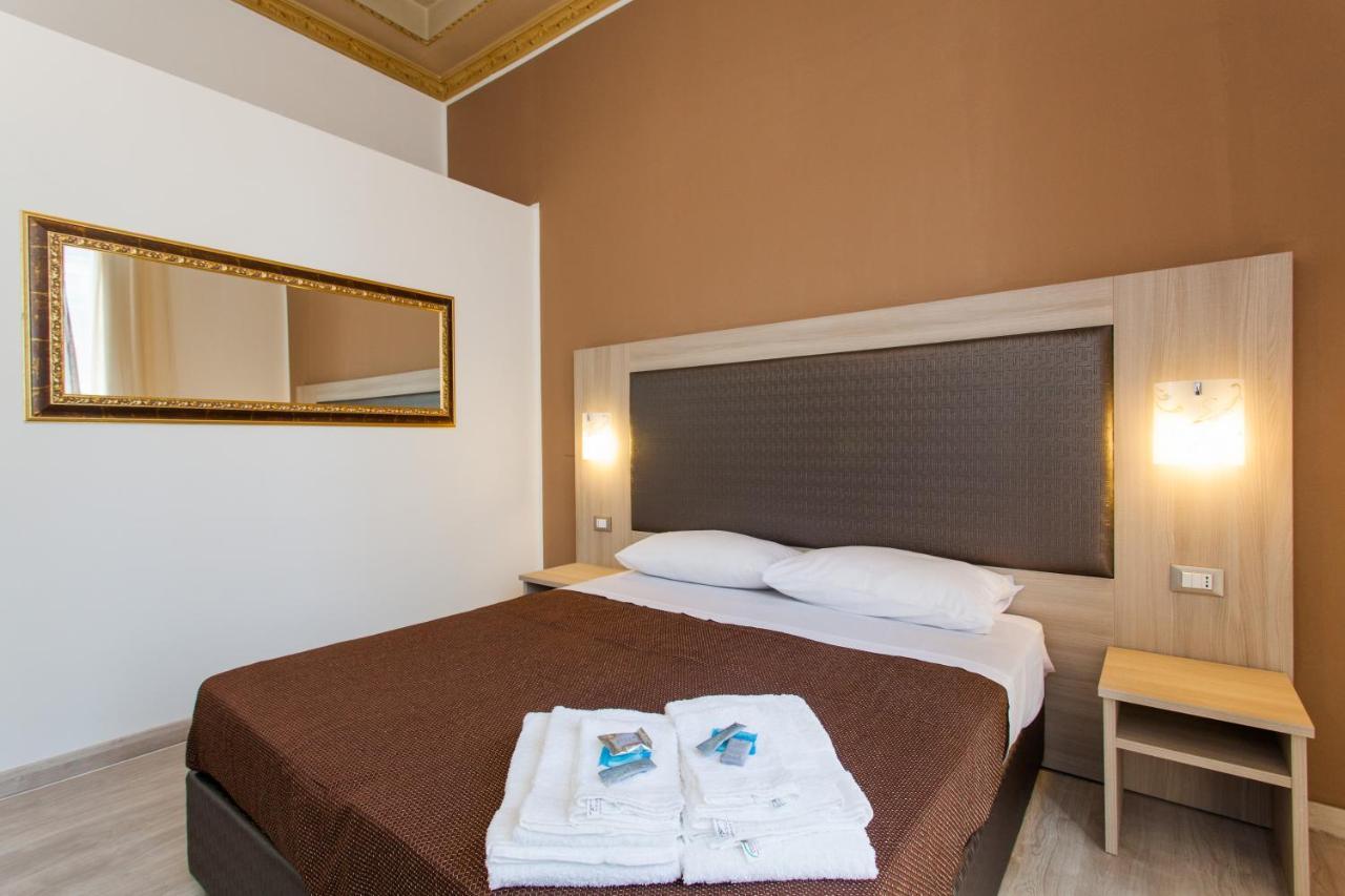 Abas Centro Storico B&B ปาแลร์โม ภายนอก รูปภาพ